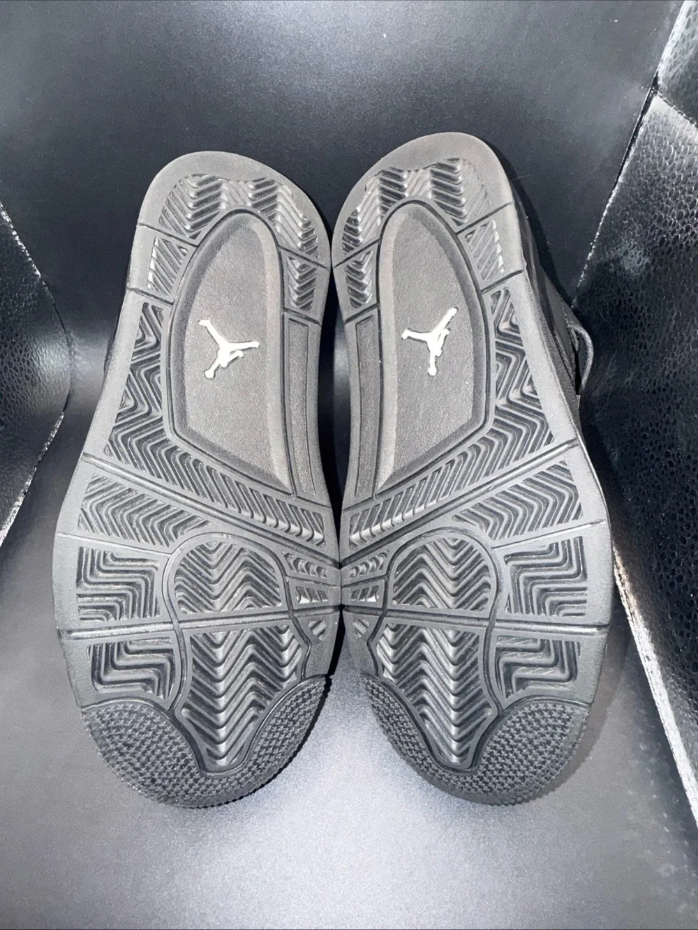 Size 3Y - Jordan 4 Retro Black Cat (PS) 2025, IB4388-010, Clean, No Box, Great